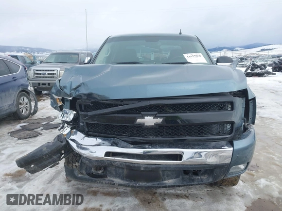2011 Chevrolet Silverado 1500 LT with VIN 3GCPKSE30BG189500, listed as a IAAI auction lot 41657850 with 147,460 mi miles and . Bid and sale history available at DreamBid. Image 13.