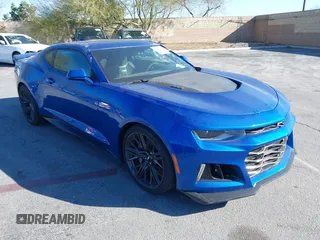 2018 Chevrolet Camaro ZL1 with VIN 1G1FK1R6XJ0122327, listed as a IAAI auction lot 41539334 with 26,178 mi miles and . Bid and sale history available at carsss.com. Image 1.
