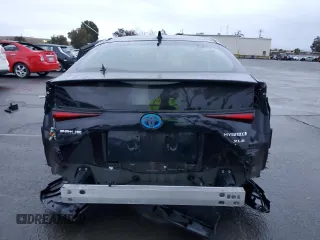 2022 Toyota Prius L Eco with VIN JTDKAMFU9N3180267, listed as a Copart auction lot 84765134 with 0 mi miles and Salvage Title. Bid and sale history available at carsss.com. Image 6.