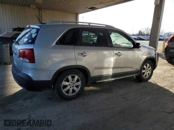 2012 Kia Sorento LX with VIN 5XYKTDA23CG260852, listed as a Copart auction lot 42505735 with 205,353 mi miles and Salvage Title. Bid and sale history available at carsss.com. Image 3.