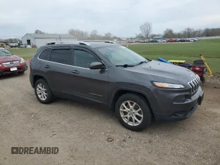 2016 Jeep Cherokee Altitude with VIN 1C4PJMCS2GW156127, listed as a Copart auction lot 53389905 with 124,898 mi miles and Clean title. Bid and sale history available at DreamBid. Image 4.