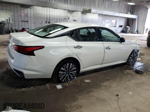 2025 Nissan Altima SV with VIN 1N4BL4DV1SN302289, listed as a Copart auction lot 54257495 with 10,039 mi miles and Non Repairable. Bid and sale history available at DreamBid. Image 3.