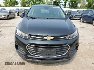 2020 Chevrolet Trax LS with VIN 3GNCJKSB5LL340070, listed as a Copart auction lot 59319985 with 61,209 mi miles and Salvage title. Bid and sale history available at DreamBid. Image 5.