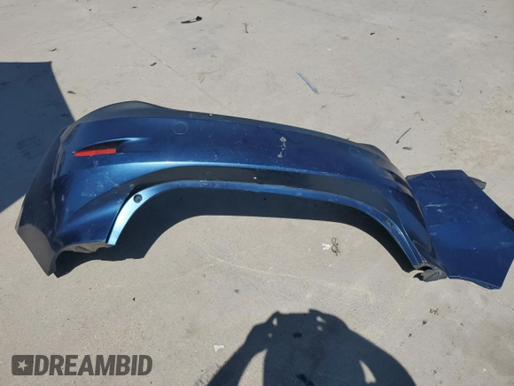 2018 Mazda 3 Touring z VIN 3MZBN1V35JM238103, wystawiony jako Copart lot #56770875 z przebiegiem 66 747 mil mil oraz Szkoda całkowita • Salvage title. Historia ofert i sprzedaży dostępna na DreamBid. Obrazek 12.