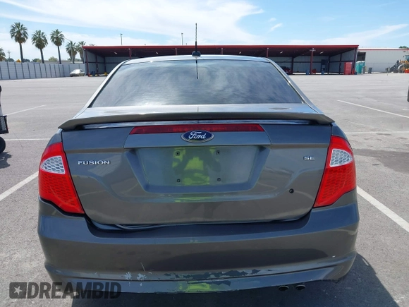 2011 Ford Fusion SE with VIN 3FAHP0HA9BR113630, listed as a IAAI auction lot 42024520 with 126,174 mi miles. Bid and sale history available at carsss.com. Image 16.