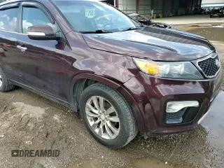 2013 Kia Sorento SX with VIN 5XYKW4A21DG387284, listed as a Copart auction lot 60813535 with 194,257 mi miles and Salvage title. Bid and sale history available at DreamBid. Image 14.