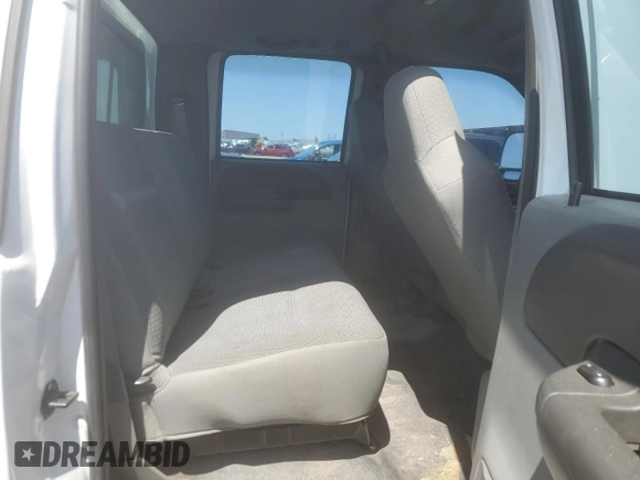 2004 Ford F-250 XL with VIN 1FTNW21L94EC37720, listed as a Copart auction lot 55412095 with 145,255 mi miles and Salvage title. Bid and sale history available at DreamBid. Image 10.