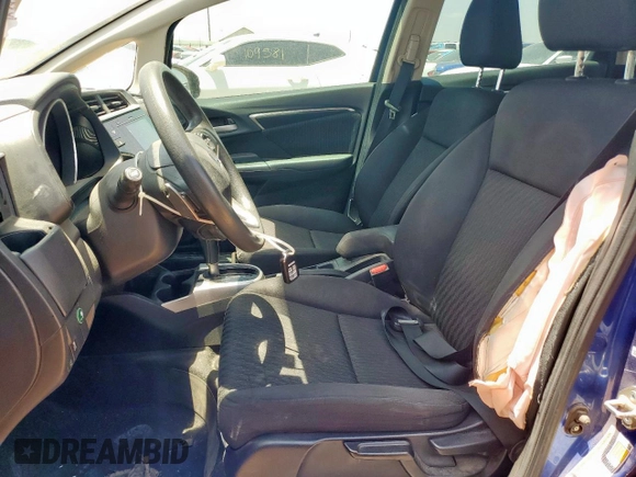 2019 Honda Fit EX z VIN 3HGGK5H82KM739808, wystawiony jako Copart lot #53745645 z przebiegiem 112 697 mil mil oraz Szkoda całkowita • Salvage title. Historia ofert i sprzedaży dostępna na DreamBid. Obrazek 7.