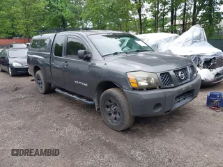 2007 Nissan Titan LE with VIN 1N6BA06A57N239737, listed as a IAAI auction lot 42222533 with 183,336 mi miles and . Bid and sale history available at DreamBid. Image 1.