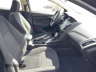 2016 Ford Focus SE with VIN 1FADP3F29GL209601, listed as a IAAI auction lot 41744560 with 68,058 mi miles. Bid and sale history available at carsss.com. Image 5.