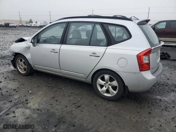 2008 Kia Rondo EX with VIN KNAFG526387128995, listed as a Copart auction lot 84038104 with 163,048 mi miles and Salvage Title. Bid and sale history available at carsss.com. Image 2.