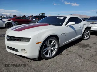 2011 Chevrolet Camaro 2LT z VIN 2G1FG1ED1B9143774, wystawiony jako Copart lot #45455915 z przebiegiem 143 718 mil mil oraz Szkoda całkowita • Salvage title. Historia ofert i sprzedaży dostępna na DreamBid. Obrazek 1.
