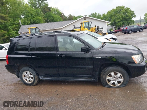 2003 Toyota Highlander z VIN JTEHF21A330145456, wystawiony jako IAAI lot #42314980 z przebiegiem 223 200 mil mil oraz . Historia ofert i sprzedaży dostępna na DreamBid. Obrazek 13.