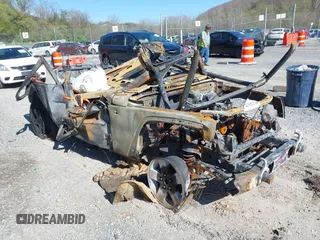 2015 Jeep Wrangler Unlimited Sahara with VIN 1C4BJWEG0FL651117, listed as a IAAI auction lot 42052138 with Not provided miles and . Bid and sale history available at DreamBid. Image 1.
