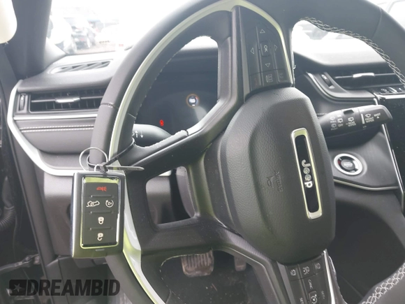 2023 Jeep Grand Cherokee Laredo z VIN 1C4RJHAG4PC599198, wystawiony jako IAAI lot #41741474 z przebiegiem 19 162 mil mil oraz . Historia ofert i sprzedaży dostępna na DreamBid. Obrazek 11.