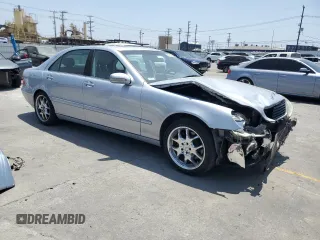 2000 Mercedes-Benz S 320/430/500 with VIN WDBNG75J4YA041795, listed as a Copart auction lot 62033745 with Not provided miles and Salvage title. Bid and sale history available at DreamBid. Image 4.
