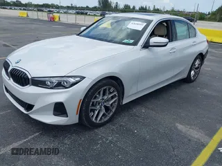 2025 BMW 3 Series 330i with VIN 3MW69CW0XS8F32371, listed as a IAAI auction lot 42630553 with 11,417 mi miles and . Bid and sale history available at DreamBid. Image 18.