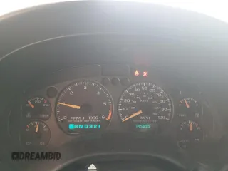 2001 Chevrolet Blazer LS z VIN 1GNCT18W71K247094, wystawiony jako Copart lot #53748065 z przebiegiem 145 695 mil mil oraz Szkoda całkowita • Salvage title. Historia ofert i sprzedaży dostępna na DreamBid. Obrazek 9.