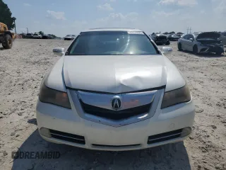 2010 Acura RL Technology with VIN JH4KB2F60AC000928, listed as a Copart auction lot 62216225 with 222,876 mi miles and Salvage title. Bid and sale history available at DreamBid. Image 5.