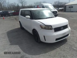 2008 Scion xB with VIN JTLKE50E381052011, listed as a IAAI auction lot 41800997 with 0 mi miles. Bid and sale history available at carsss.com. Image 1.