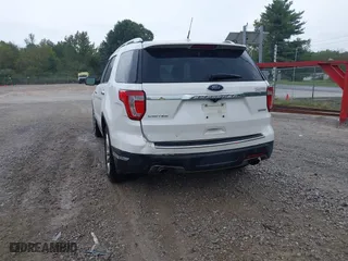 2018 Ford Explorer Limited with VIN 1FM5K7FH8JGC63234, listed as a IAAI auction lot 40434875 with 126,394 mi miles. Bid and sale history available at carsss.com. Image 6.