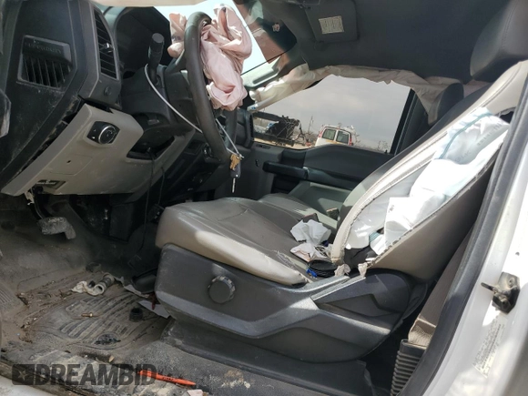 2017 Ford F-250 XL z VIN 1FT7W2A66HEE73878, wystawiony jako Copart lot #88638885 z przebiegiem Nie podano mil oraz Szkoda całkowita • Salvage title. Historia ofert i sprzedaży dostępna na DreamBid. Obrazek 7.