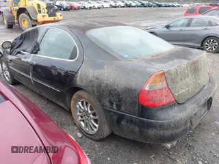 2002 Chrysler 300M M z VIN 2C3AE66G72H133614, wystawiony jako IAAI lot #41848714 z przebiegiem Nie podano mil oraz . Historia ofert i sprzedaży dostępna na DreamBid. Obrazek 3.
