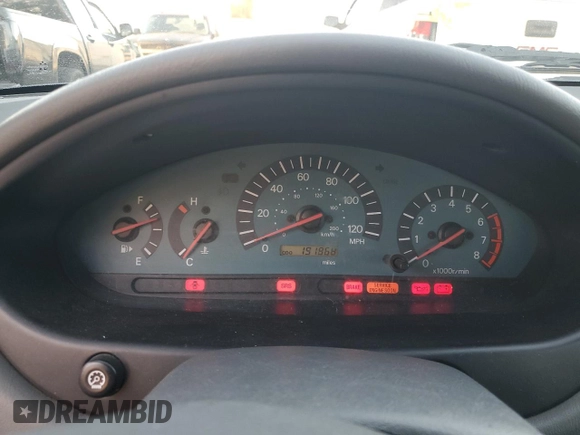 2003 Mitsubishi Galant ES z VIN 4A3AA46G23E140276, wystawiony jako Copart lot #88831835 z przebiegiem 191 868 mil mil oraz Czysty tytuł • Clean title. Historia ofert i sprzedaży dostępna na DreamBid. Obrazek 9.