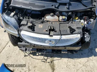2016 Smart fortwo Passion z VIN WMEFJ5DA6GK064695, wystawiony jako Copart lot #53528315 z przebiegiem 53 508 mil mil oraz Szkody całkowita. Historia ofert i sprzedaży dostępna na DreamBid. Obrazek 12.