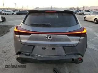 2020 Lexus UX 200 z VIN JTHP3JBH6L2026804, wystawiony jako Copart lot #88067895 z przebiegiem 78 432 mil mil oraz Szkoda całkowita • Salvage title. Historia ofert i sprzedaży dostępna na DreamBid. Obrazek 6.