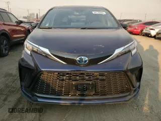 2024 Toyota Sienna LE with VIN 5TDCSKFC8RS146435, listed as a Copart auction lot 88138465 with 2,594 mi miles and Salvage Title. Bid and sale history available at carsss.com. Image 5.