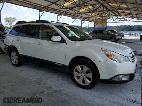 2011 Subaru Outback Limited Power Moon with VIN 4S4BRDKC8B2372945, listed as a Copart auction lot 61623255 with 197,799 mi miles and Salvage title. Bid and sale history available at DreamBid. Image 4.