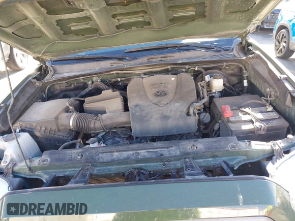 2021 Toyota Tacoma SR with VIN 3TYCZ5AN2MT039450, listed as a IAAI auction lot 40457613 with 54,176 mi miles and . Bid and sale history available at DreamBid. Image 10.