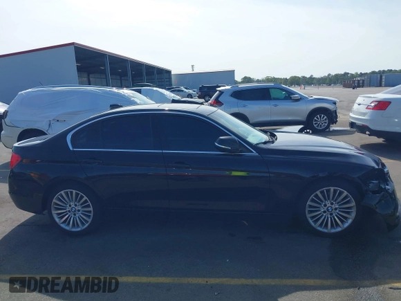 2012 BMW 3 Series 328i with VIN WBA3A5C52CF347326, listed as a IAAI auction lot 41918060 with 91,551 mi miles. Bid and sale history available at carsss.com. Image 14.