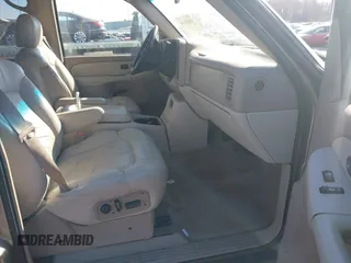 2002 Chevrolet Tahoe LS с VIN 1GNEC13Z92R278513, выставлен на аукционе IAAI как лот 41453414 с пробегом 136 447 миль миль и . История ставок и продаж доступна на DreamBid. Изображение 5.