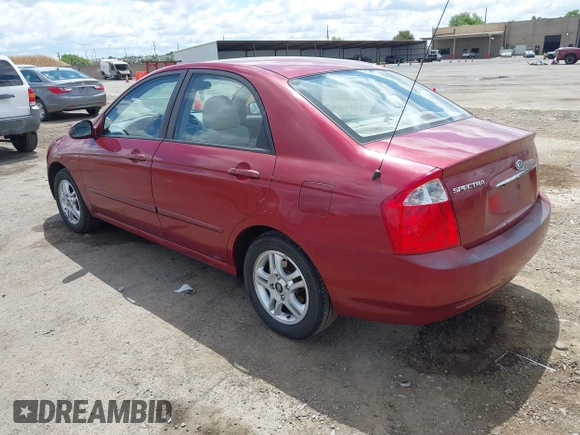 2005 Kia Spectra LX z VIN KNAFE122755084518, wystawiony jako IAAI lot #42249090 z przebiegiem 147 174 mil mil oraz . Historia ofert i sprzedaży dostępna na DreamBid. Obrazek 3.