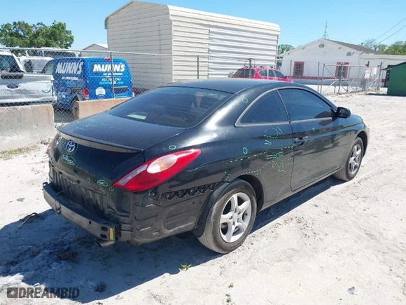 2004 Toyota Camry Solara SE with VIN 4T1CE38P24U796293, listed as a IAAI auction lot 41828720 with 189,297 mi miles. Bid and sale history available at carsss.com. Image 4.