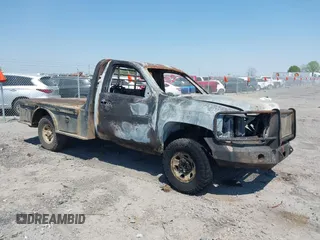 2009 Chevrolet Silverado 3500HD z VIN 1GCHK74K49F147305, wystawiony jako IAAI lot #42051326 z przebiegiem Nie podano mil oraz . Historia ofert i sprzedaży dostępna na DreamBid. Obrazek 1.