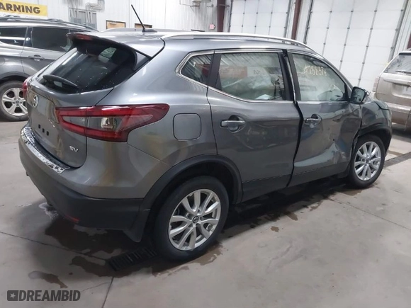 2022 Nissan Rogue Sport SV with VIN JN1BJ1BV8NW583073, listed as a IAAI auction lot 41238374 with 46,913 mi miles. Bid and sale history available at carsss.com. Image 4.