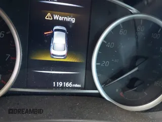 2017 Nissan Sentra SL with VIN 3N1AB7AP1HY367030, listed as a IAAI auction lot 42211345 with 119,166 mi miles and . Bid and sale history available at DreamBid. Image 16.