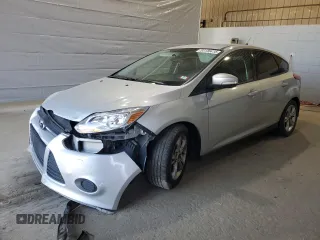 2014 Ford Focus SE z VIN 1FADP3K27EL305987, wystawiony jako Copart lot #54130415 z przebiegiem 120 722 mil mil oraz Szkoda całkowita • Salvage title. Historia ofert i sprzedaży dostępna na DreamBid. Obrazek 1.