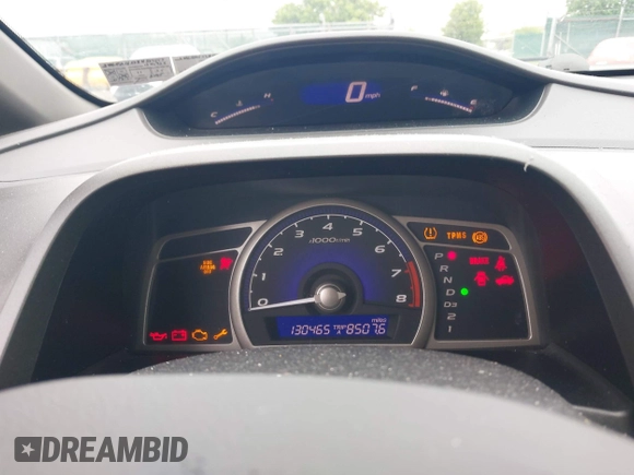 2008 Honda Civic LX z VIN 2HGFA16528H339593, wystawiony jako IAAI lot #42253517 z przebiegiem 130 465 mil mil oraz . Historia ofert i sprzedaży dostępna na DreamBid. Obrazek 7.