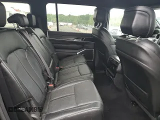 2024 Jeep Wagoneer Series II z VIN 1C4SJSBPXRS107683, wystawiony jako Copart lot #56389245 z przebiegiem 24 397 mil mil oraz Czysty tytuł • Clean title. Historia ofert i sprzedaży dostępna na DreamBid. Obrazek 11.
