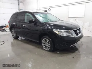 2014 Nissan Pathfinder SV with VIN 5N1AR2MM9EC699813, listed as a IAAI auction lot 41217109 with 106,465 mi miles. Bid and sale history available at carsss.com. Image 1.
