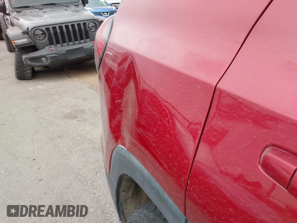 2024 GMC Terrain AT4 with VIN 3GKALYEG6RL276462, listed as a IAAI auction lot 42458862 with 27,891 mi miles and . Bid and sale history available at DreamBid. Image 6.