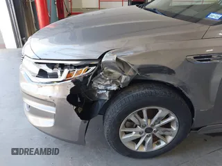 2018 Kia Optima S with VIN 5XXGT4L35JG209561, listed as a IAAI auction lot 42526577 with 161,906 mi miles and . Bid and sale history available at DreamBid. Image 6.