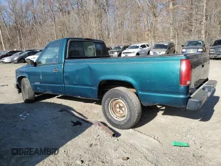1996 Chevrolet Silverado 1500 with VIN 1GCEC14WXTZ124164, listed as a Copart auction lot 46261565 with 157,141 mi miles and Salvage Title. Bid and sale history available at DreamBid. Image 2.