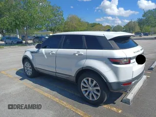 2016 Land Rover Range Rover Evoque SE z VIN SALVP2BG8GH121743, wystawiony jako Copart lot #57412705 z przebiegiem 137 394 mil mil oraz Czysty tytuł • Clean title. Historia ofert i sprzedaży dostępna na DreamBid. Obrazek 3.