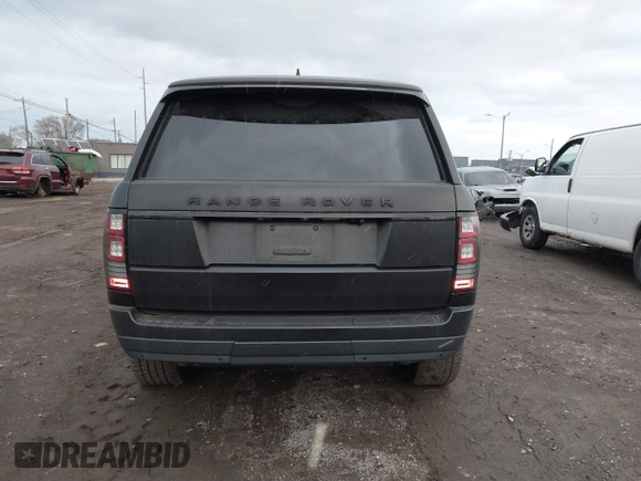 2017 Land Rover Range Rover z VIN SALGS2FE8HA326604, wystawiony jako IAAI lot #41045678 z przebiegiem 56 150 mil mil oraz . Historia ofert i sprzedaży dostępna na DreamBid. Obrazek 17.