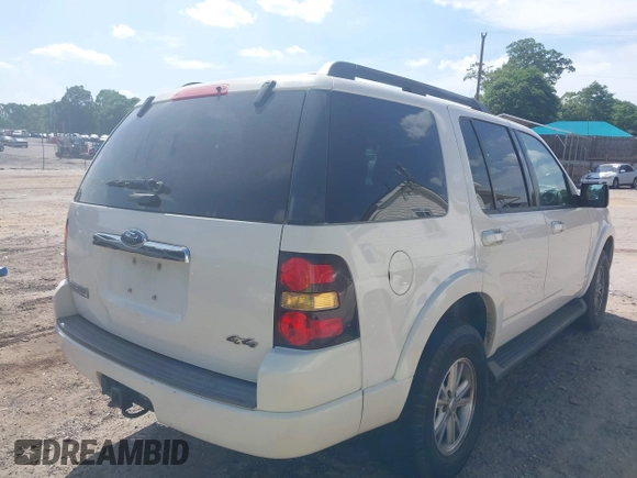 2009 Ford Explorer XLT with VIN 1FMEU73E29UA43461, listed as a IAAI auction lot 42090596 with 244,579 mi miles and . Bid and sale history available at DreamBid. Image 4.